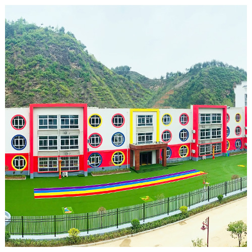 海南高坝店镇中心幼儿园人造草坪跑道
